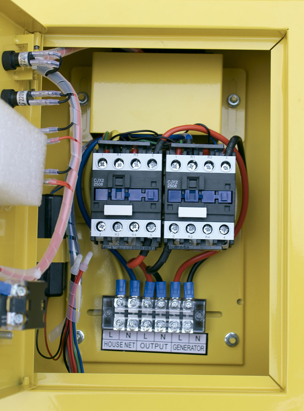 Boitier ATS - AY-25-ATS-MN-EN automatique pour groupe électrogène Energen AYERBE