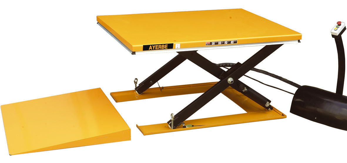 Table élévatrice hydraulique AY-2000-EMH - Profil bas + rampe - Electrique 400V - Charge utile 2000 kg - AYERBE