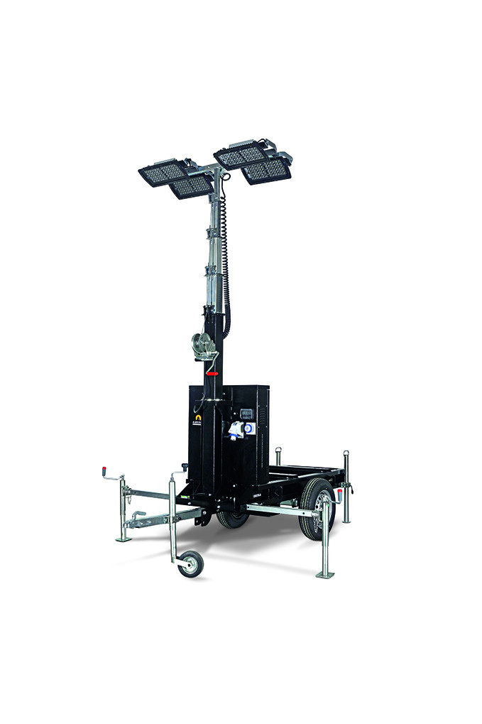 Tour d'éclairage mobile OMEGA 85-L-4X320-SF - 4 LED 320W, 5000 m², H 8.5 m, levage Hydraulique - AURORA
